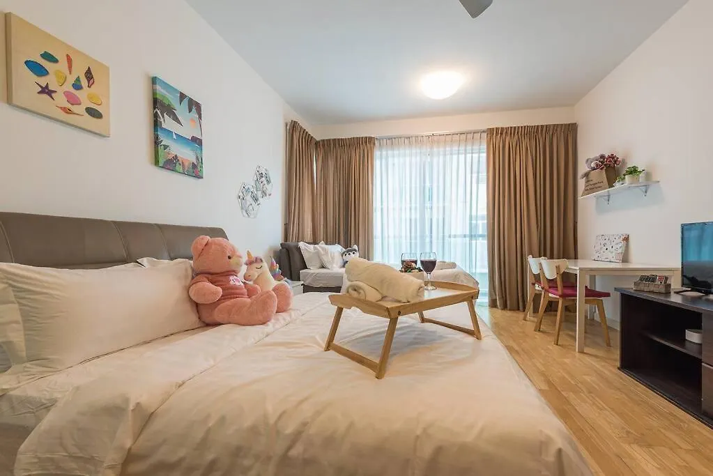 Apartment Mitec Publika 500Mbp Wi-Fi Studio 4Pax Mont Kiara Kuala Lumpur
